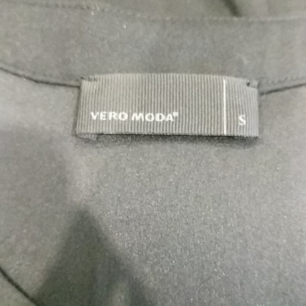 Vero Moda black Brodie ruffle mini dress - Picture 5 of 5